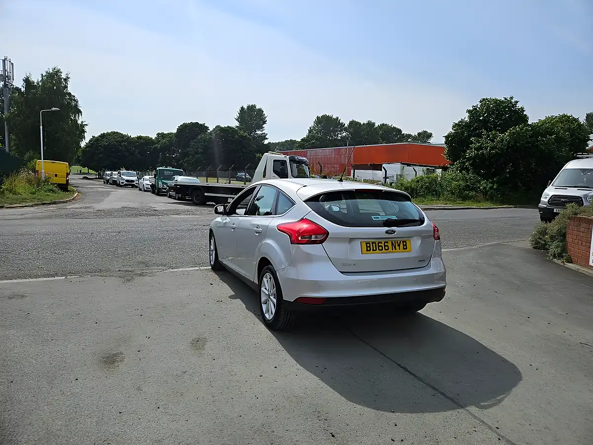 Used 2016 Ford Focus Titanium Silver - Interior and Exterior details 6