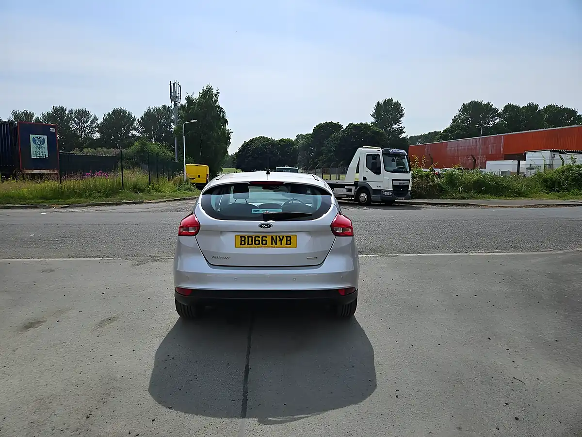 Used 2016 Ford Focus Titanium Silver - Interior and Exterior details 7