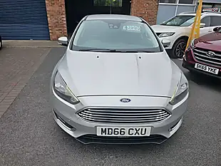 Used 2016 Ford Focus Titanium Silver - Interior and Exterior details 2