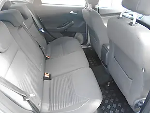 Used 2016 Ford Focus Titanium Silver - Interior and Exterior details 10