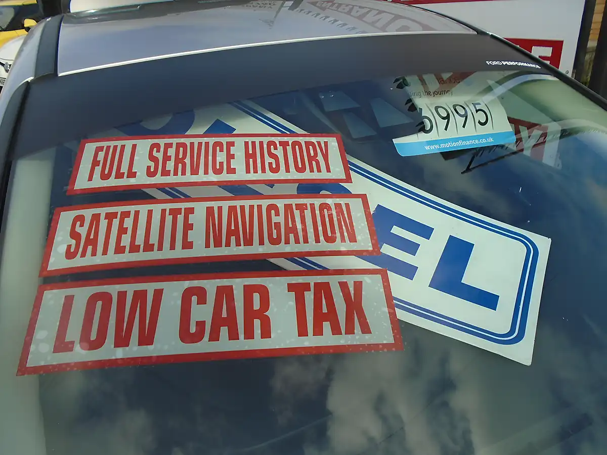Used 2016 Ford Focus Titanium Silver - Interior and Exterior details 19