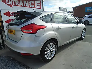 Used 2016 Ford Focus Titanium Silver - Interior and Exterior details 5