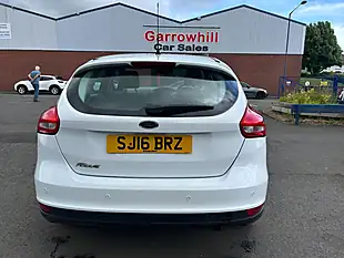 Used 2016 Ford Focus Titanium White - Interior and Exterior details 4