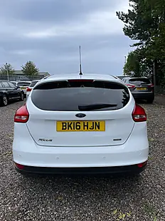Used 2016 Ford Focus Titanium White - Interior and Exterior details 8
