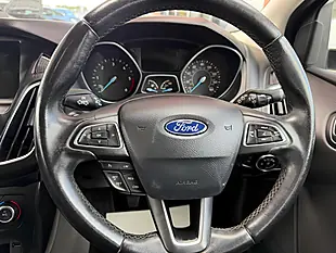 Used 2016 Ford Focus Titanium White - Interior and Exterior details 15