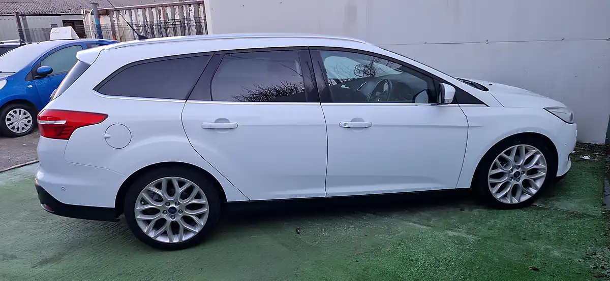 Used 2016 Ford Focus Titanium X White - Interior and Exterior details 7