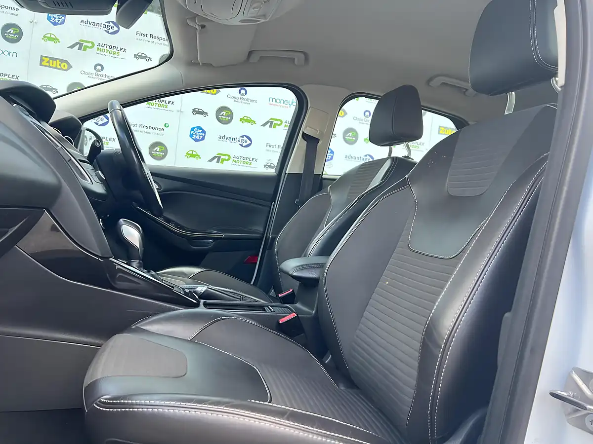 Used 2016 Ford Focus Titanium X White - Interior and Exterior details 20
