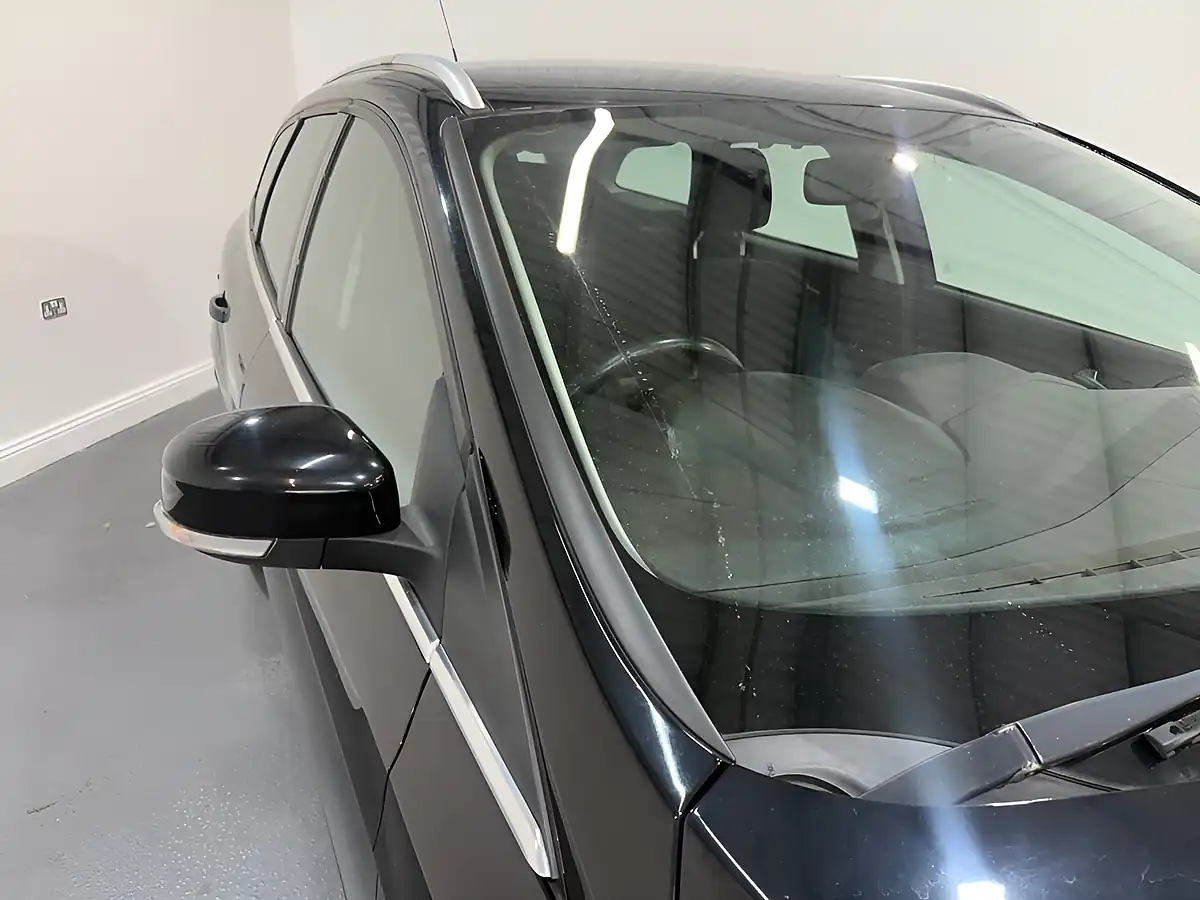 Used 2016 Ford Focus Zetec Black - Interior and Exterior details 5