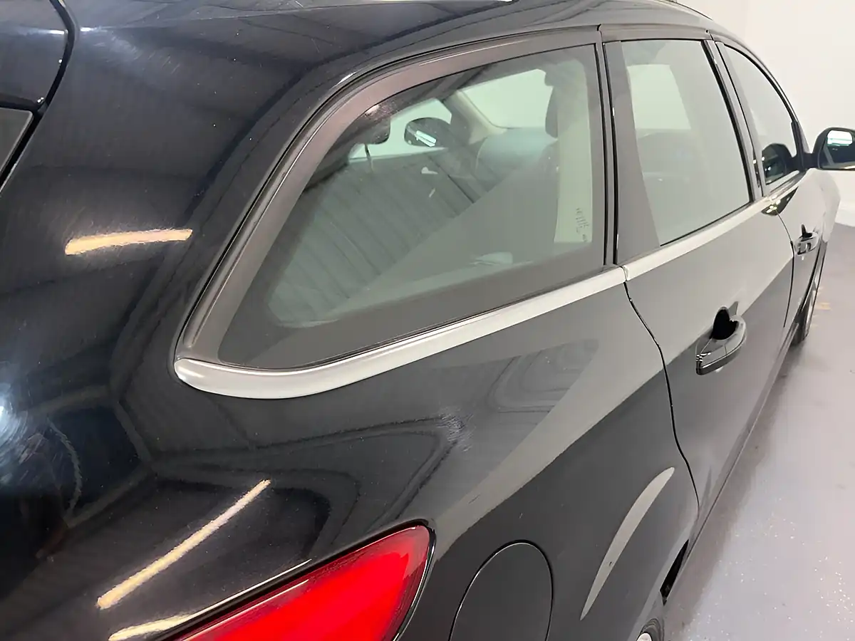Used 2016 Ford Focus Zetec Black - Interior and Exterior details 6