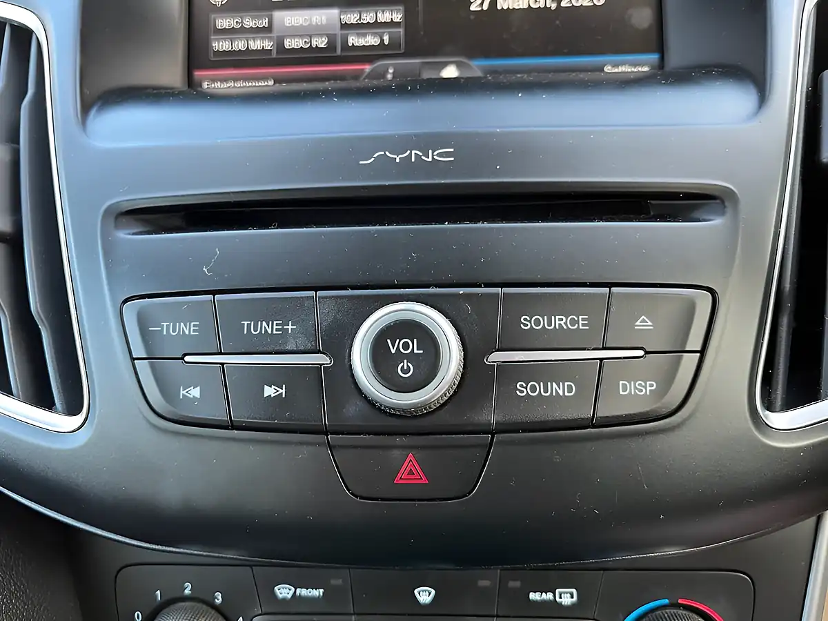 Used 2016 Ford Focus Zetec Black - Interior and Exterior details 19