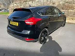 Used 2016 Ford Focus Zetec Black - Interior and Exterior details 7