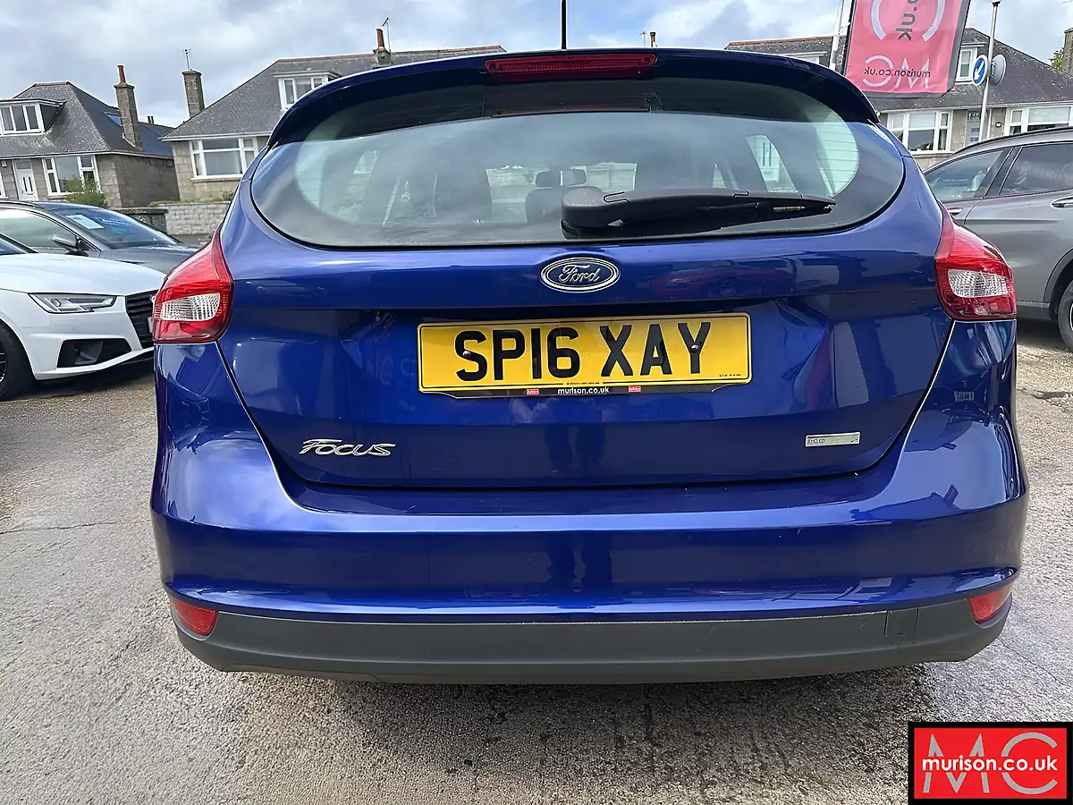 Used 2016 Ford Focus Zetec Blue - Interior and Exterior details 10