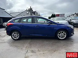 Used 2016 Ford Focus Zetec Blue - Interior and Exterior details 5