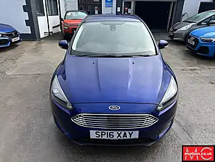 Used 2016 Ford Focus Zetec Blue - Interior and Exterior details 7