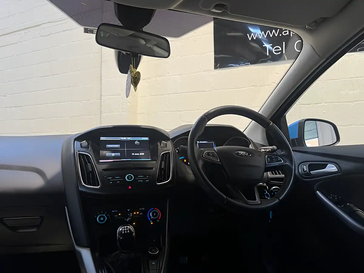 Used 2016 Ford Focus Zetec Blue - Interior and Exterior details 15