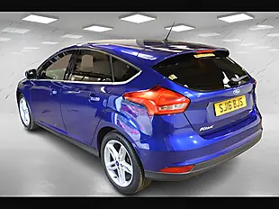 Used 2016 Ford Focus Zetec Deep Impact Blue - Interior and Exterior details 6