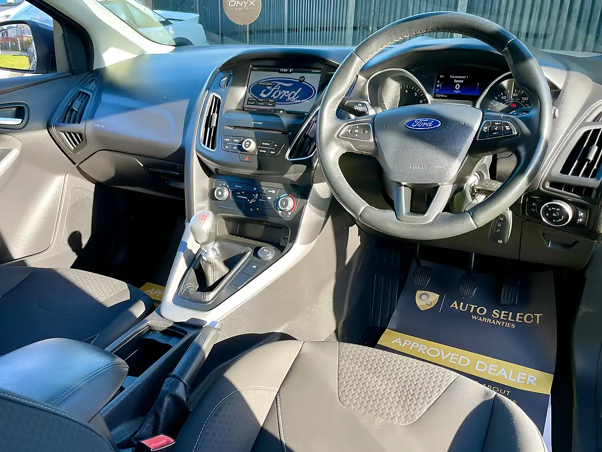 Used 2016 Ford Focus Zetec Magnetic Grey - Interior and Exterior details 12
