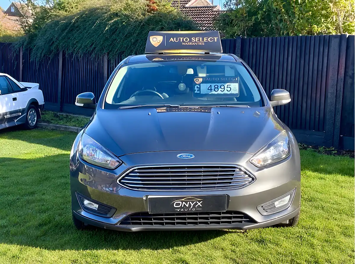 Used 2016 Ford Focus Zetec Magnetic Grey - Interior and Exterior details 4