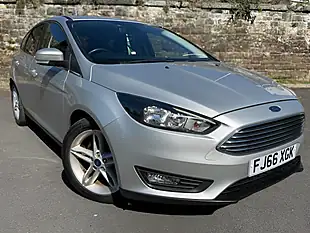 Used 2016 Ford Focus Zetec Moondust Silver - Interior and Exterior details 3