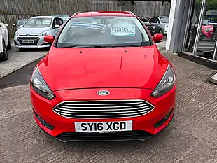 Used 2016 Ford Focus Zetec Red - Interior and Exterior details 2