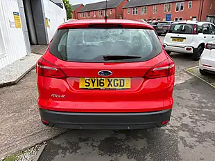 Used 2016 Ford Focus Zetec Red - Interior and Exterior details 7