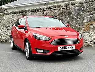 Used 2016 Ford Focus Zetec Red - Interior and Exterior details 13