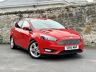 Used 2016 Ford Focus Zetec Red - Interior and Exterior details 20