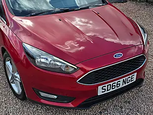 Used 2016 Ford Focus Zetec Red - Interior and Exterior details 2