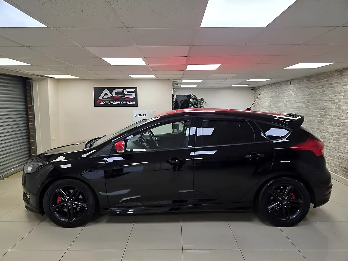 Used 2016 Ford Focus Zetec S Black Edition Black - Interior and Exterior details 6