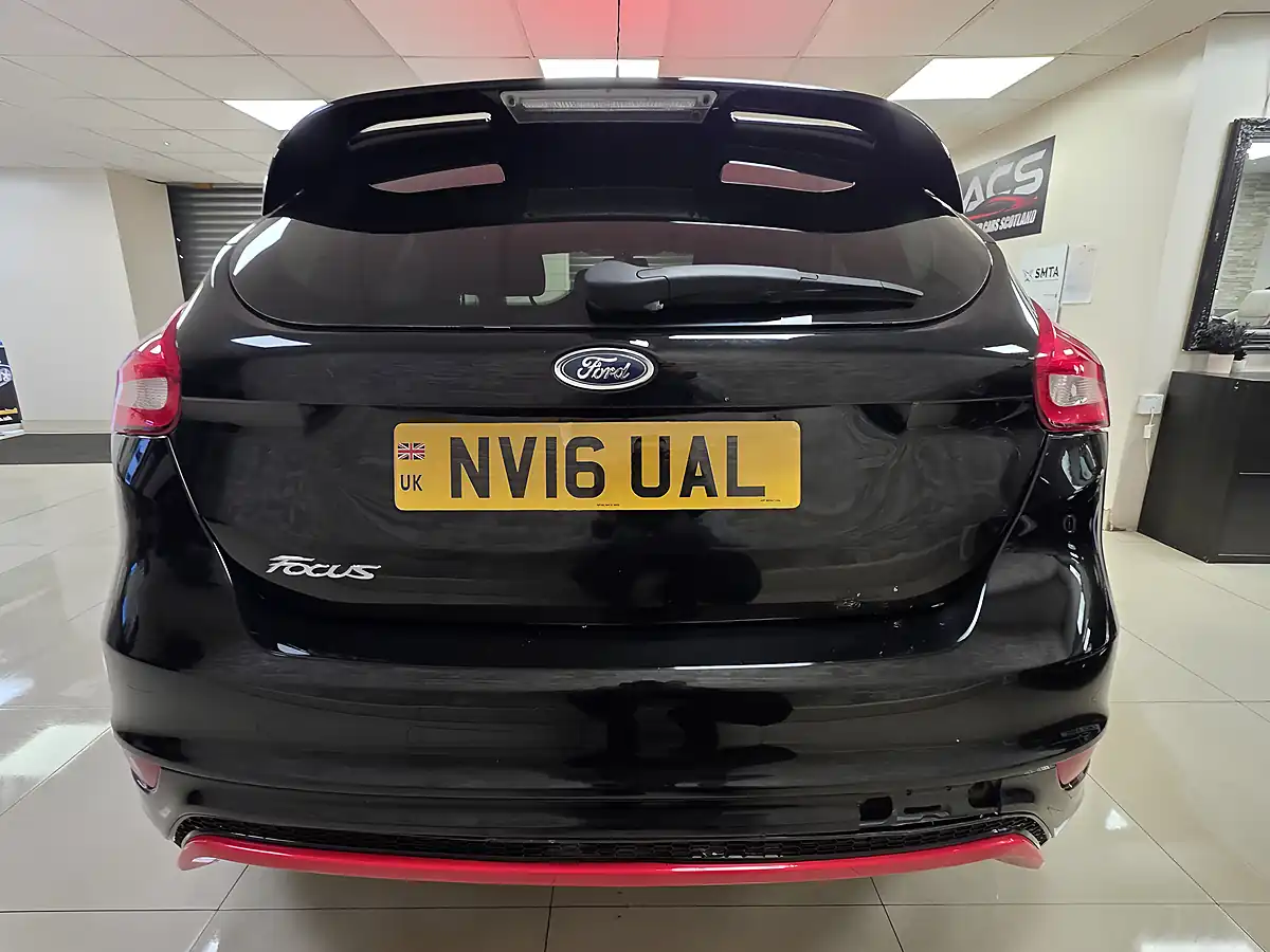 Used 2016 Ford Focus Zetec S Black Edition Black - Interior and Exterior details 7