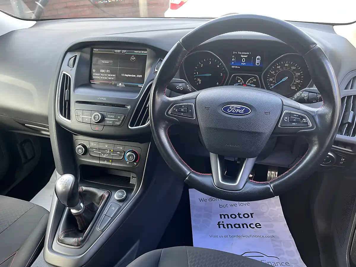 Used 2016 Ford Focus Zetec S Black Edition Black - Interior and Exterior details 10