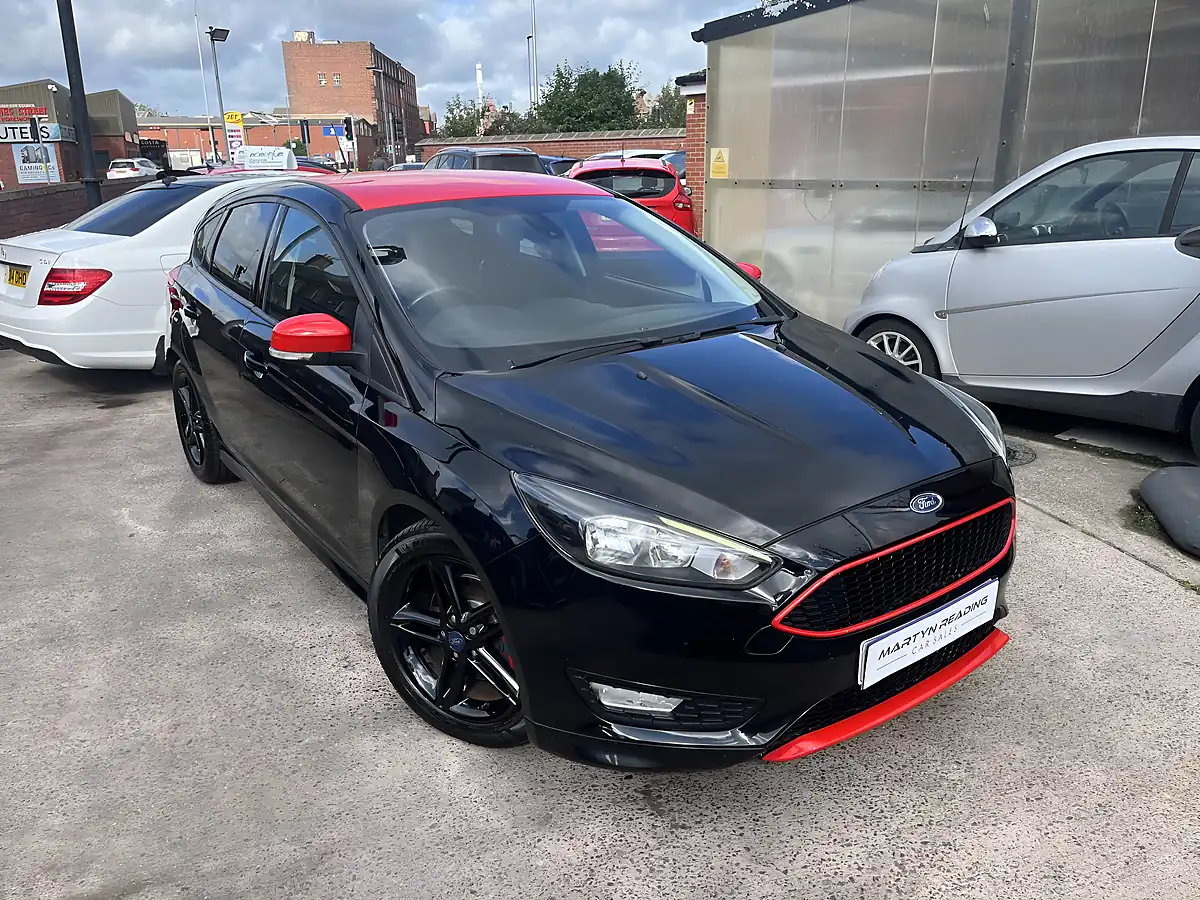 Used 2016 Ford Focus Zetec S Black Edition Black - Interior and Exterior details 2