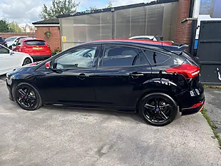 Used 2016 Ford Focus Zetec S Black Edition Black - Interior and Exterior details 6