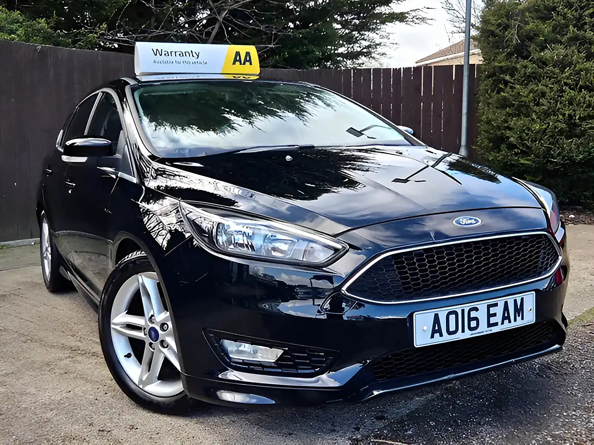 Used 2016 Ford Focus Zetec S Black - Front View