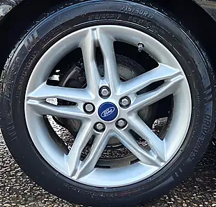Used 2016 Ford Focus Zetec S Black - Interior and Exterior details 15