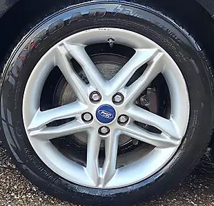 Used 2016 Ford Focus Zetec S Black - Interior and Exterior details 16
