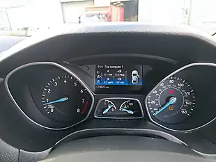 Used 2016 Ford Focus Zetec S Blue - Interior and Exterior details 11