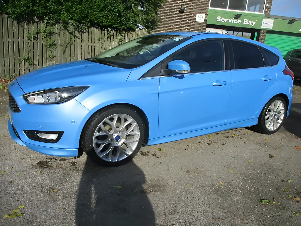 Used 2016 Ford Focus Zetec S Blue - Interior and Exterior details 4