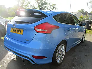 Used 2016 Ford Focus Zetec S Blue - Interior and Exterior details 8