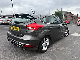 Used 2016 Ford Focus Zetec S Grey - Interior and Exterior details 2