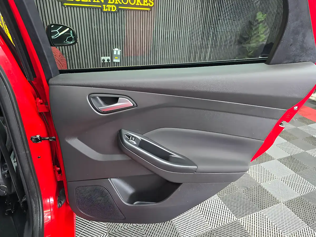 Used 2016 Ford Focus Zetec S Red Edition Red - Interior and Exterior details 20