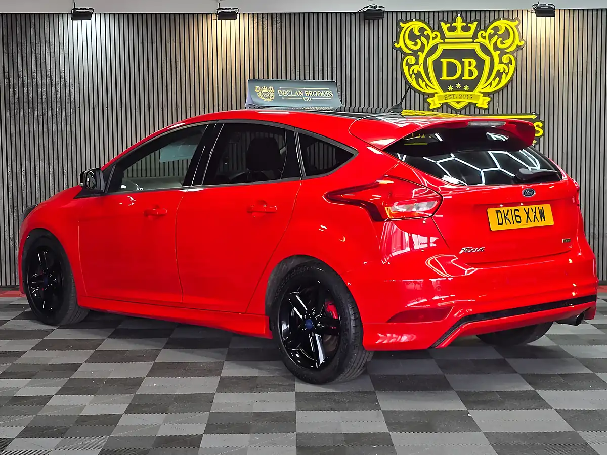 Used 2016 Ford Focus Zetec S Red Edition Red - Interior and Exterior details 5