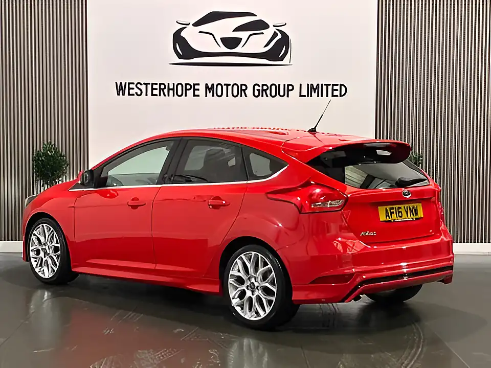 Used 2016 Ford Focus Zetec S Red - Interior and Exterior details 2