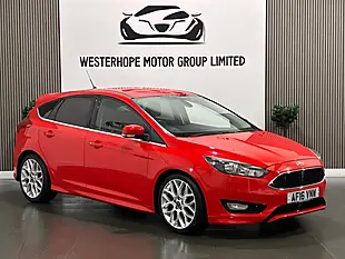 Used 2016 Ford Focus Zetec S Red - Interior and Exterior details 20