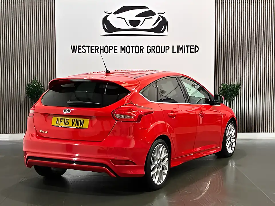 Used 2016 Ford Focus Zetec S Red - Interior and Exterior details 4