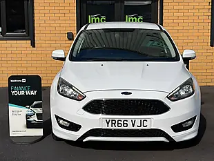 Used 2016 Ford Focus Zetec S White - Interior and Exterior details 6