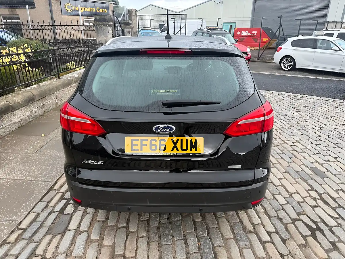 Used 2016 Ford Focus Zetec Shadow Black - Interior and Exterior details 11