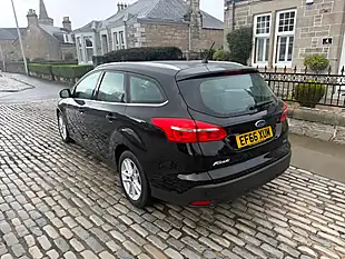 Used 2016 Ford Focus Zetec Shadow Black - Interior and Exterior details 19