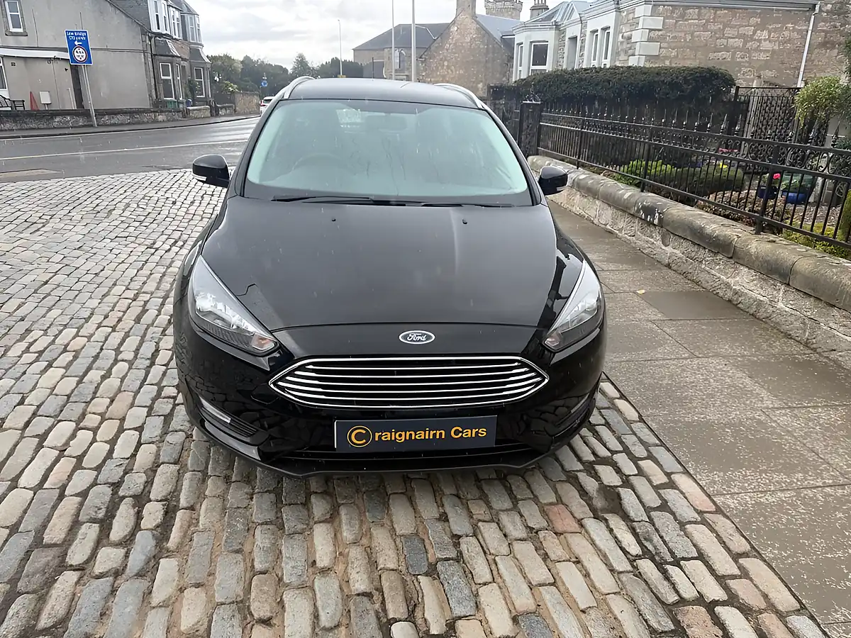 Used 2016 Ford Focus Zetec Shadow Black - Interior and Exterior details 6