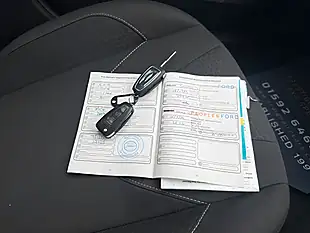 Used 2016 Ford Focus Zetec Shadow Black - Interior and Exterior details 8
